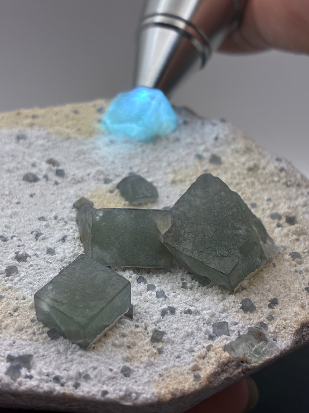 Fluorite on Matrix – Vivid Blue & Violet UV Fluorescence – Morandi Mine, Inner Mongolia, China
