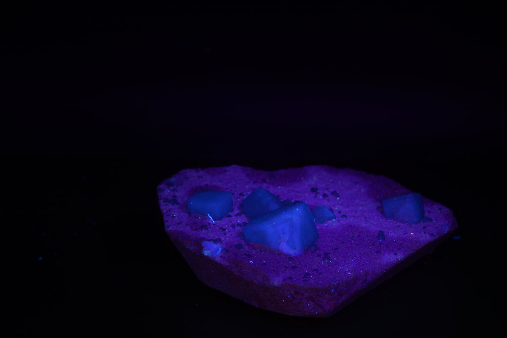 Fluorite on Matrix – Vivid Blue & Violet UV Fluorescence – Morandi Mine, Inner Mongolia, China
